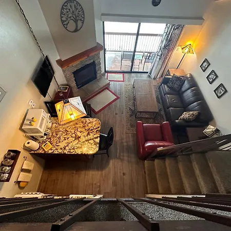 Yosemite Condominium Loft Unit -B202